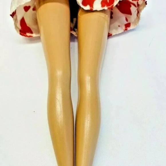 MATTEL BARBIE Doll Blonde Hair Blue Eyes Red White Dress 12" Tall Used - Picture 11 of 11